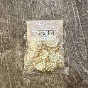 Cream Floral Earrings